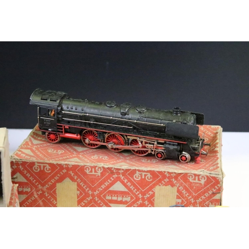 93 - Collection of Marklin HO gauge model railway to include 2 x boxed locomotives (F800 4-6-2 with tende... 