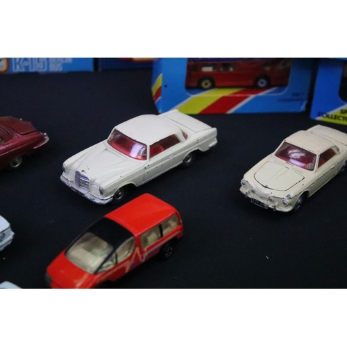 1205 - 21 Boxed Matchbox diecast models circa early 1980s to include 12 x yellow/red stripe boxes, SuperKin... 