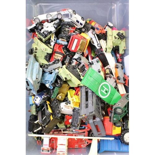 1207 - Large collection of play worn diecast models, featuring mid 20th C examples, to include Dinky, Brita... 