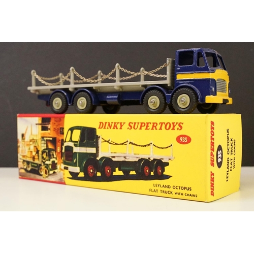 1057 - 22 Boxed Atlas /Norev  Dinky commercial diecast models to include 934 Leyland Octopus Wagon, No 502 ... 