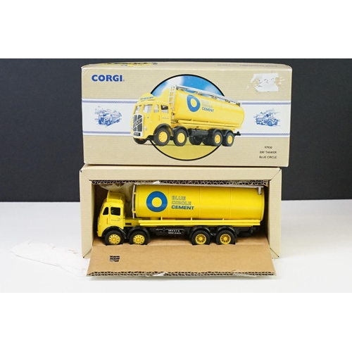 1061 - 14 Boxed Corgi Classics diecast models with certificates, to include Classic Public Transport, Class... 