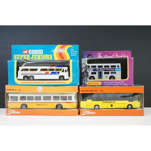 1075 - 24 Boxed diecast public transport & commercial models, mainly circa 70's & 80's examples to include ... 