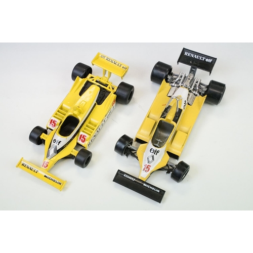 1077 - 16 Burago 1/24 diecast & plastic model Formula One models to include Williams FW 08, Lotus 97T etc, ... 