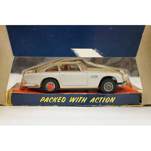 1326 - Carded / boxed Corgi 270 James Bond Aston Martin DB5 diecast model, complete with secret instruction... 