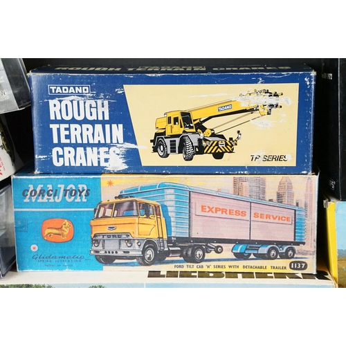 1125 - Collection of boxed diecast models to include Siku 2270 Fasswagen Vacuum Tanker, Norton Commando 750... 