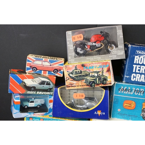 1125 - Collection of boxed diecast models to include Siku 2270 Fasswagen Vacuum Tanker, Norton Commando 750... 