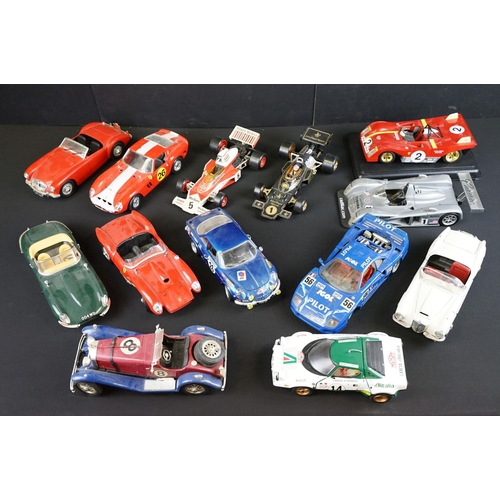 1155 - Collection of 13 unboxed 1/18 and 1/16 scale diecast models to include 2 x Corgi F1 Formula One cars... 