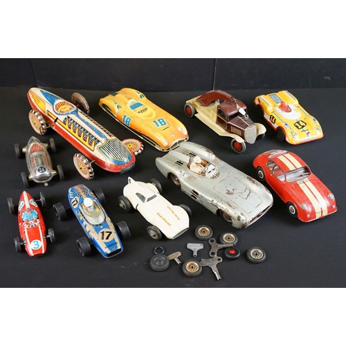 1156 - Nine play worn early-to-mid 20th C tinplate / clockwork models to include 2 x Joustra (featuring Por... 