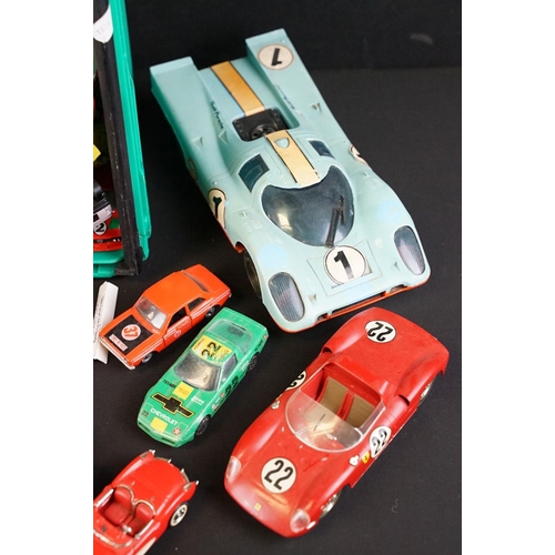 1161 - Collection of diecast models to include Matchbox, Burago, Solido, Majorette & Corgi examples, featur... 