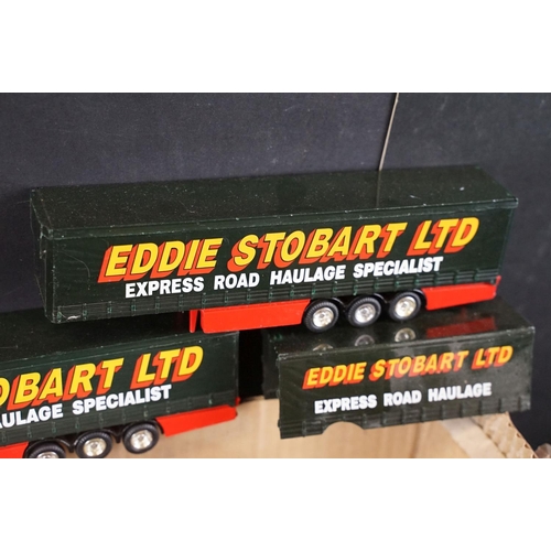 1172 - Collection of around 20 unboxed Corgi Eddie Stobart Ltd related diecast models to include trucks and... 