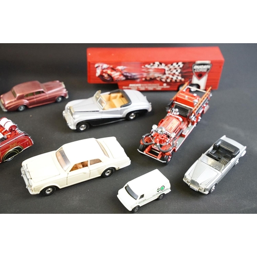 1178 - Collection of over 100 diecast models, mostly Matchbox Models of Yesteryear, also featuring Dinky 15... 