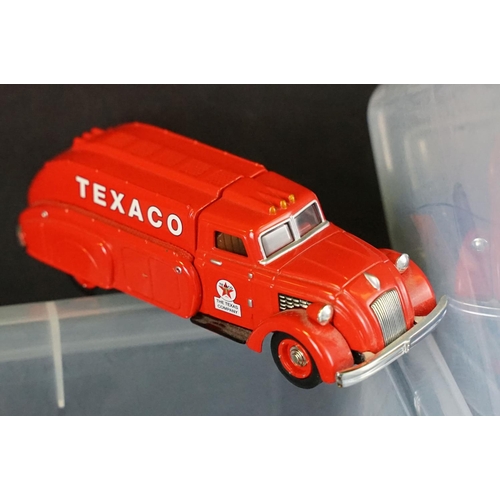 1178 - Collection of over 100 diecast models, mostly Matchbox Models of Yesteryear, also featuring Dinky 15... 