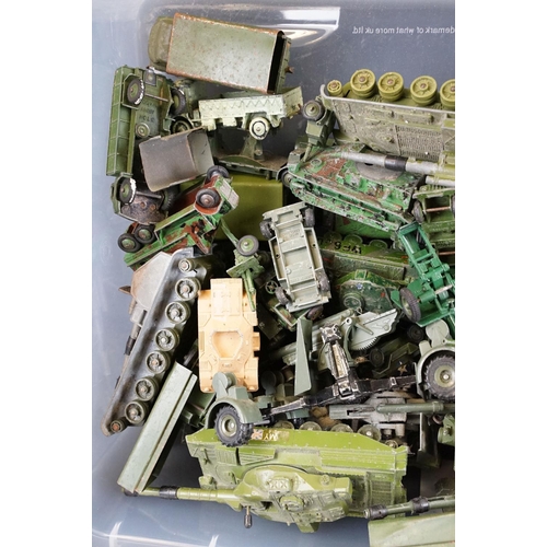 1199 - Collection of around 100 mainly Dinky army related diecast models to include Leopard Tank, Chieftain... 