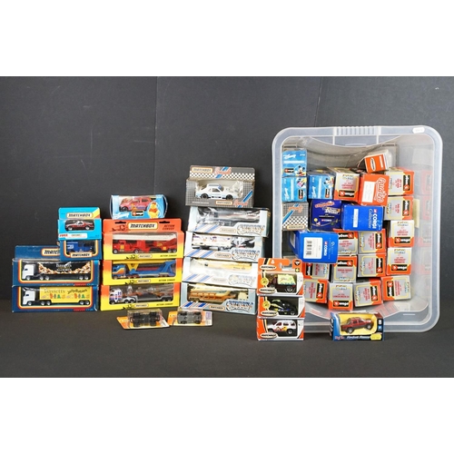 1119 - 41 Boxed diecast models to include 23 x Burago 1/43, 3 x Corgi, 13 x Matchbox featuring Convoy, Matt... 