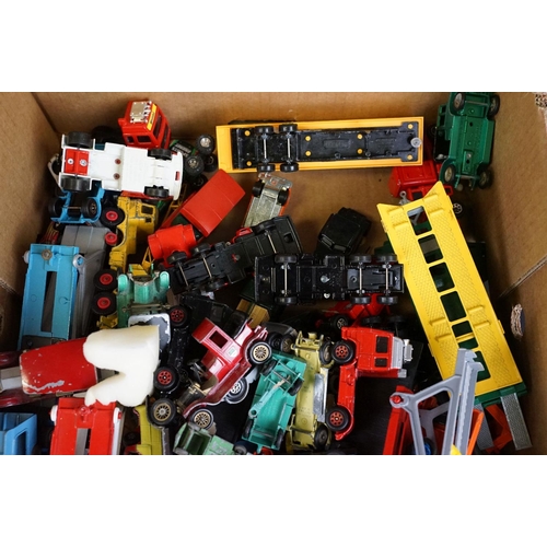 1120 - Large collection of diecast models from the mid 20th C onwards to include mainly commercial and haul... 