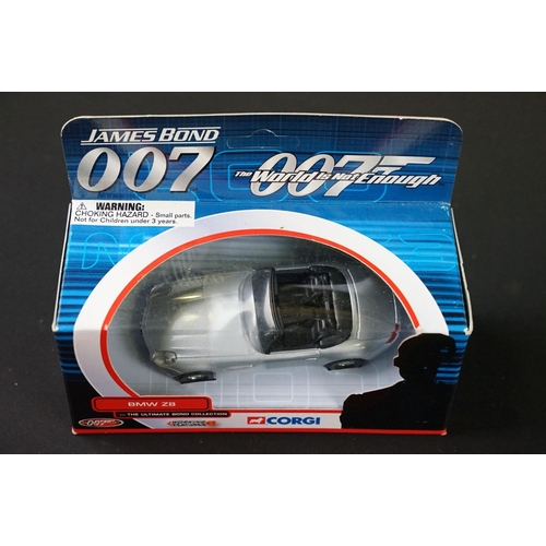 1121 - 21 Boxed Corgi James Bond 007 diecast models to includfre TY04002 Moonraker SpaceShuttle, TY06701 Fr... 