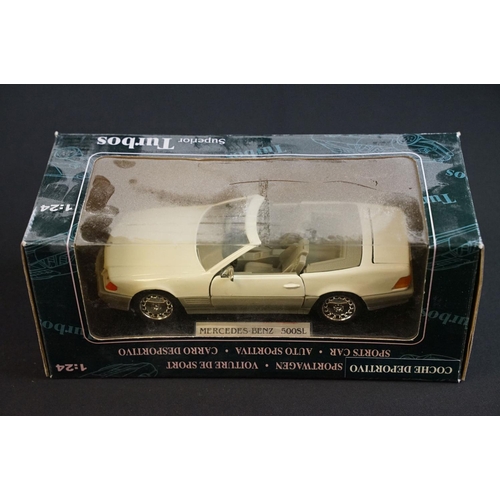 1221 - Five boxed diecast models to include 2 x 1/18 Motor Max Premier Collection (2001 Mini Cooper & Lexus... 