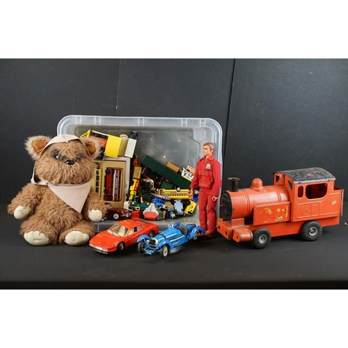 1222 - Collection of around 30 diecast models to include Corgi, Vanguards, Burago & Lledo examples, featuri... 