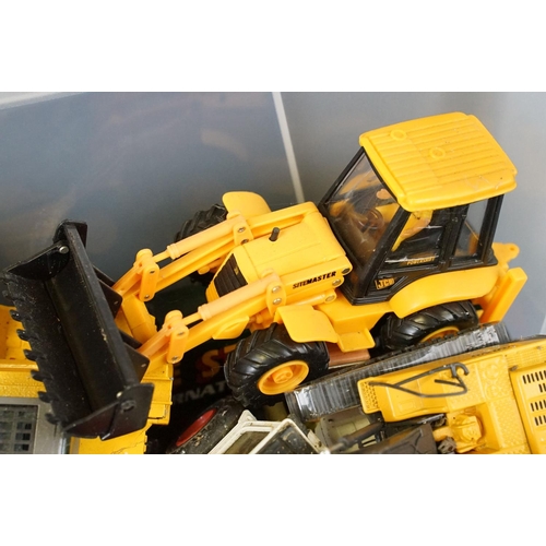 1232 - Collection of diecast and plastic models mainly 1980s onwards to include construction, farming, comm... 