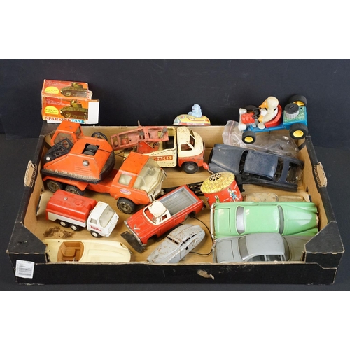 1233 - 14 Mid 20th C onwards play worn tinplate & plastic models / toys featuring Schuco 1250 (made in US Z... 