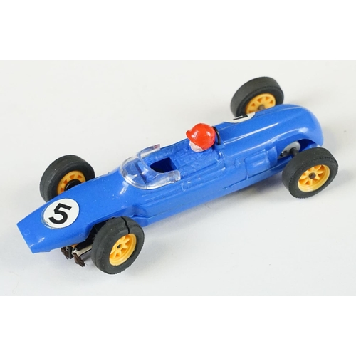 1286 - Five boxed Triang Scalextric racing car models to include C54 Lotus Racing Car in yellow, C82 Lotus ... 