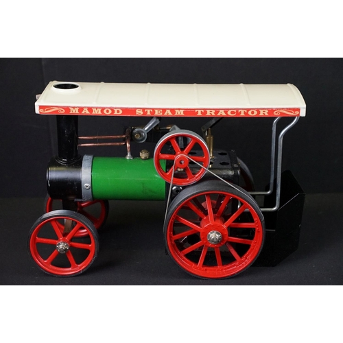 179 - Boxed Mamod TE1a Steam Tractor steam engine in main body green ex with gd overall box