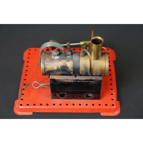 181 - Steam Engine - Mamod stationary single oscillating cylinder steam engine, with burner, base measures... 