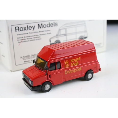 1316 - Three boxed metal models to include 2 x Roxley Models (RX 102 Royal Mail & RXK5 British Telecom) and... 