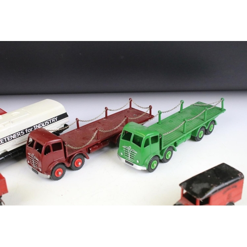 1317 - Collection of 19 Mid 20th C Dinky diecast models to include Dumper Truck, 3 x Foden Flat Bed Trucks ... 