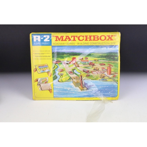 1351 - Boxed Matchbox Lesney Models of Yesteryear G-6 Gift Set, complete with five diecast models Y-6, Y-7,... 