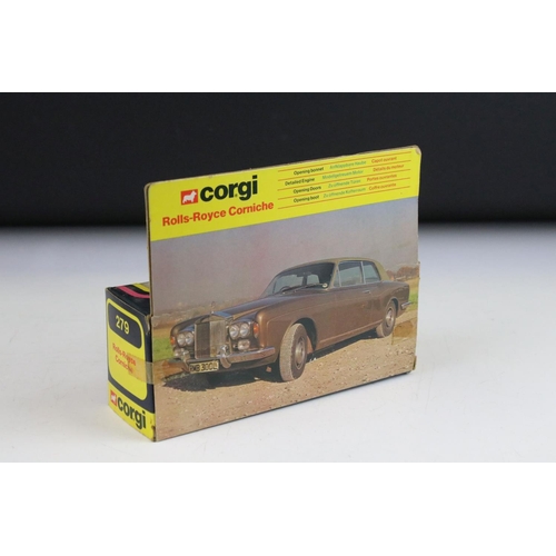 1354 - Three carded Corgi diecast models to include 40 James bond 007 Aston Martin, The Professionals & 71 ... 