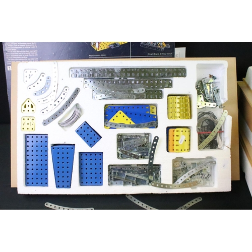 219 - Good collection of five Meccano sets contained within polystyrene packaging, overall near complete, ... 