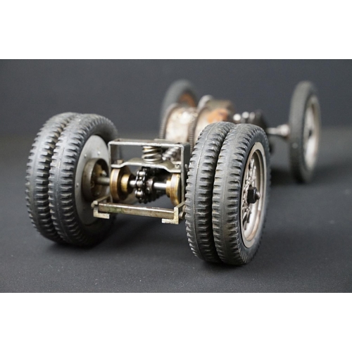 1393 - Early-to-mid 20th C scratch built model of a racing car, in dark green, with chain & cog wind-up mec... 