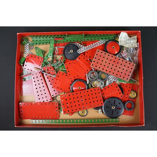 231 - Boxed Meccano Outfit No. 5 construction set, with instructions booklet. (Contents unchecked for comp... 