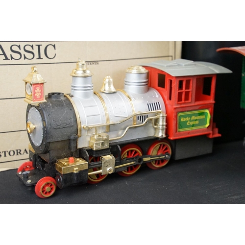 235 - Large group of mixed plastic, diecast, tin plate and metal models to include Triang, Bachmann Big Ha... 