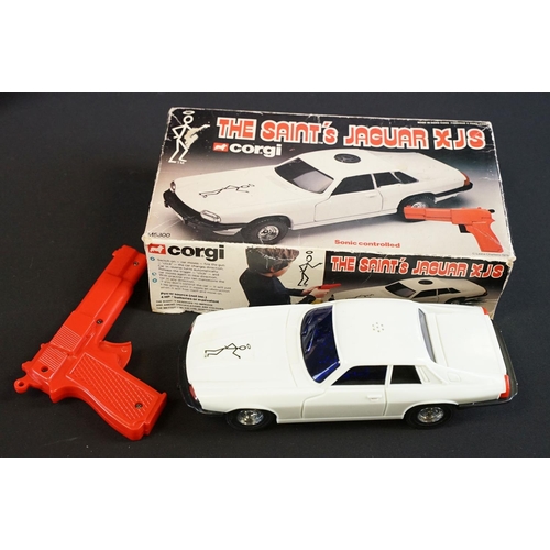 251 - Collection of mixed toys and games to include boxed Corgi M5300 The Saint's Jaguar XJS Sonic Control... 