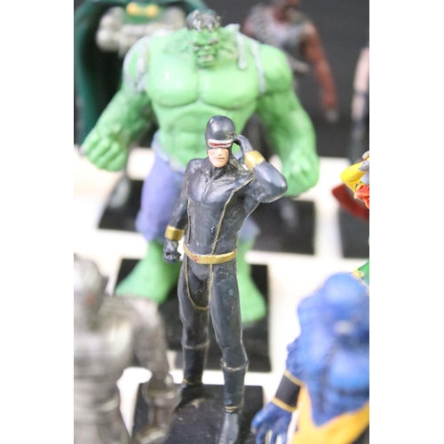 1454 - 31 Eaglemoss Marvel diecast figures to include Sandman, The Thing, Thor, Captain America, Silver Sur... 