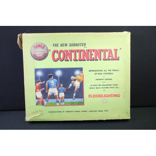 1455 - Collection of various boxed Subbuteo teams and related items to include The New Subbuteo Continental... 