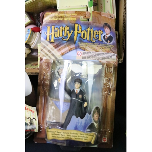 1458 - Collection of various toys and games to include Mattel Harry Potter figure, Bendy The Spitting Image... 