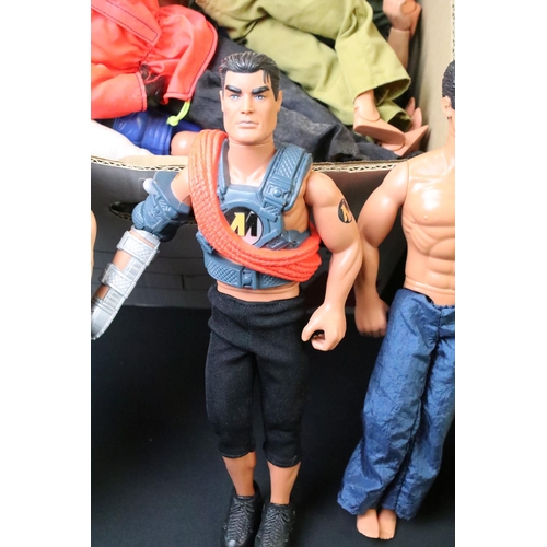 1427 - Action Man - Large collection of Hasbro Action Man to include boxed sets to include Polar Ski, Polar... 