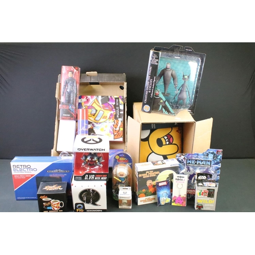 1439 - Collection of various boxed and unboxed toys and games to include The Nightmare Before Christmas Cre... 