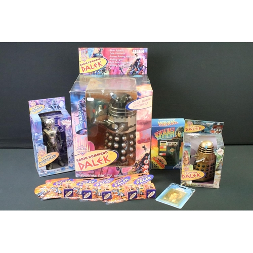 1441 - Doctor Who - Collection of boxed Doctor Who related items to include Tardis Tuner (Complete with ins... 