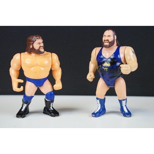 1519 - WWF / WWE Wrestling - Seven Hasbro WWF figures to include Hacksaw Jim Duggan, Hulk Hogan, Earthquake... 