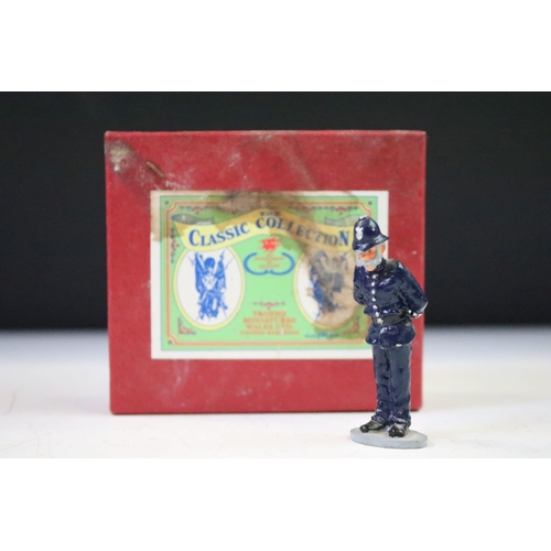 298 - Collection of eight boxed Trophy Miniatures The Classic Collection Town & Country Series metal figur... 