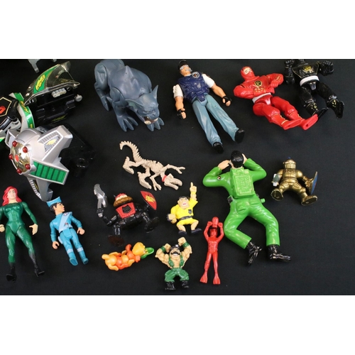 1460 - Collection of plastic figures / action figures, mostly circa 1990s, to include Bandai Power Rangers ... 