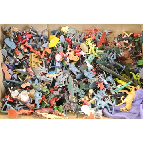 1466 - Collection of mixed toys to include a large quantity of play worn diecast models (including Matchbox... 