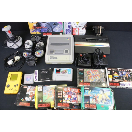 1484 - Retro Gaming - SNES Super Nintendo Entertainment System games console with 9 boxed game cartridges (... 