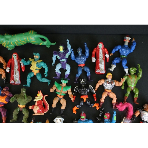 1485 - Masters of the Universe - Around 60 original Mattel Masters Of The Universe He-Man / She-Ra figures ... 