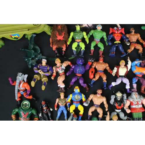 1485 - Masters of the Universe - Around 60 original Mattel Masters Of The Universe He-Man / She-Ra figures ... 