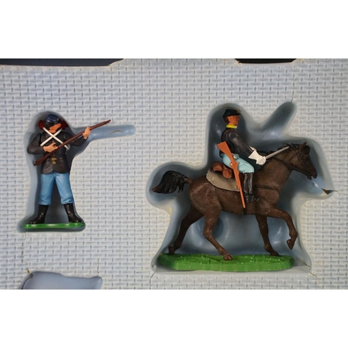 294 - Britains Deetail Federal Models American Civil War No. 7455, all figures in vg condition, box fair w... 